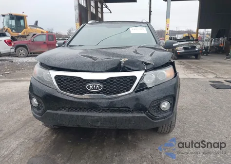 2011 Kia Sorento Lx из США, поврежденный, VIN 5XYKTCA10BG180702